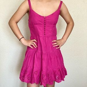 Available pink junior dress. Size: S